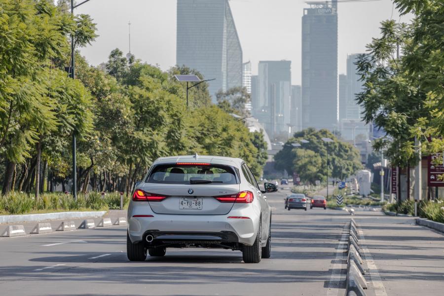  BMW 118i Sportline (F40) 2019 года  (MX) (фото 20 из 31)